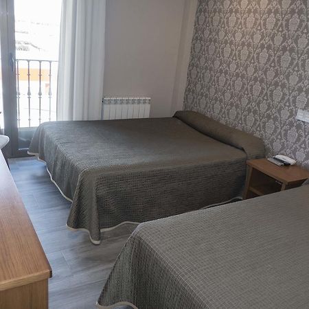 Hotel Simancas Buitenkant foto